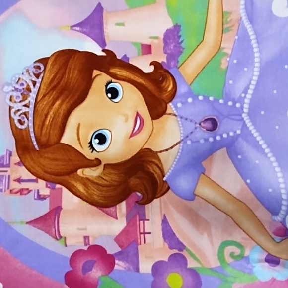Disney Princess Sophia plush blanket - Picture 4 of 7